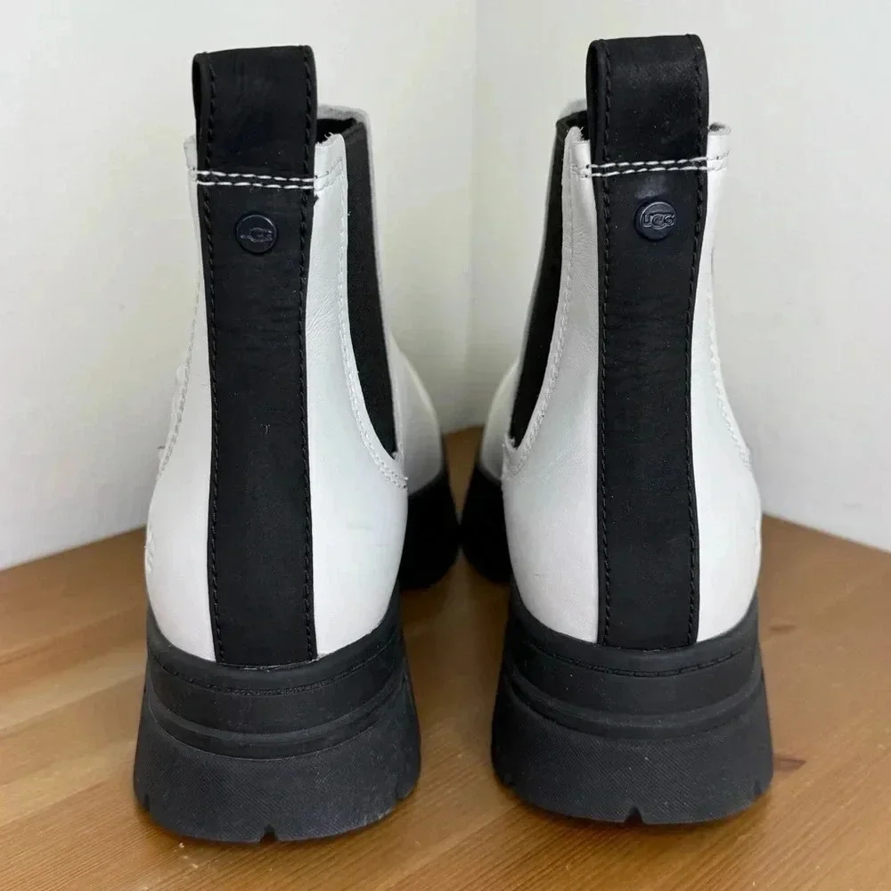 UGG women ashton